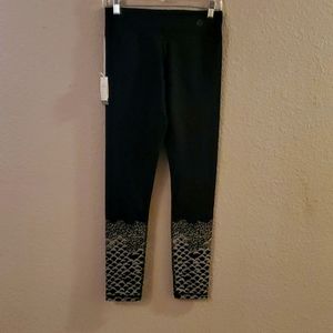 Printed black and gray leggings